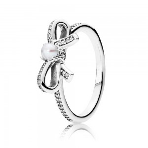 Pandora Ring Delicate Sentiments Pearl Bow Bows